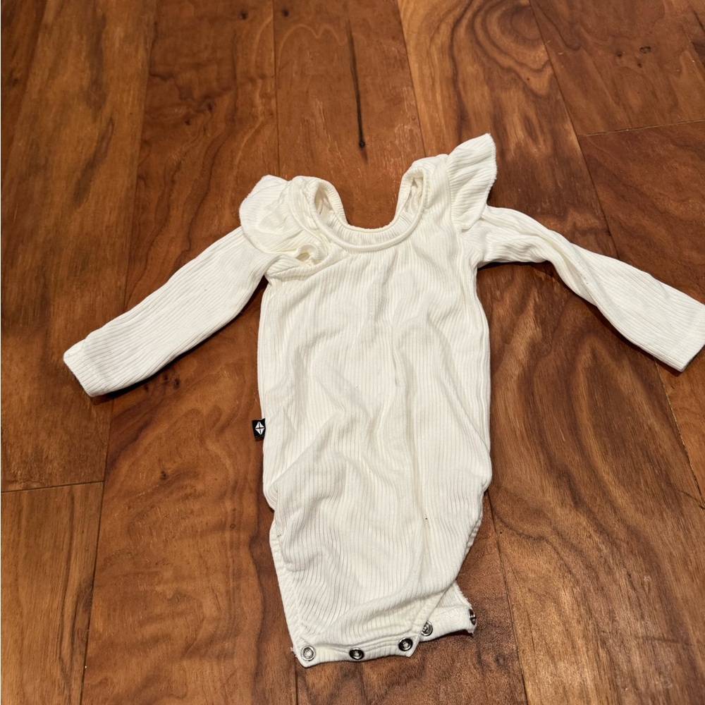 Kyte BABY Ribbed Long Sleeve Ruffle Leotard - Picture 4 of 4